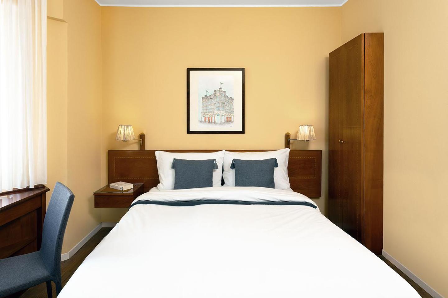 Hotel Regina -Garni Koeln Екстер'єр фото